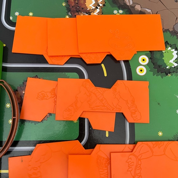 Vintage teenage mutant ninja turtle mutant maker toy And Metal Lunch Box - Picture 3 of 6